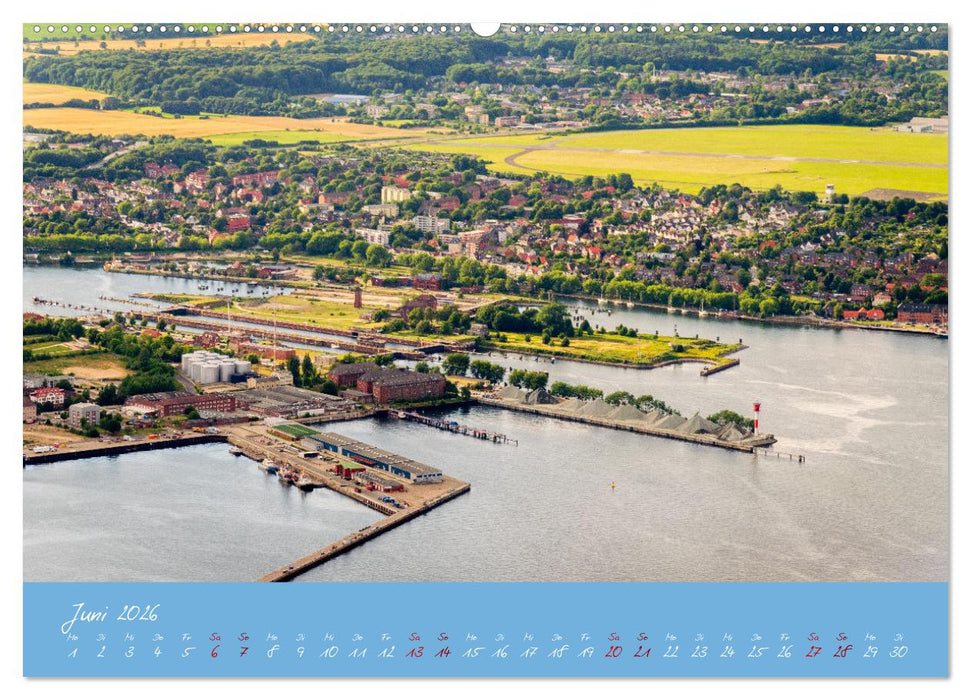 Kiel aus der Luft - Die Stadt an der Förde aus dem Ballon fotografiert (CALVENDO Wandkalender 2026)
