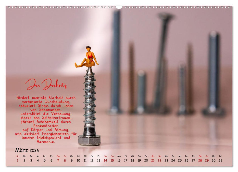 Yoga - Kleine Figur, große Wirkung (CALVENDO Wandkalender 2026)