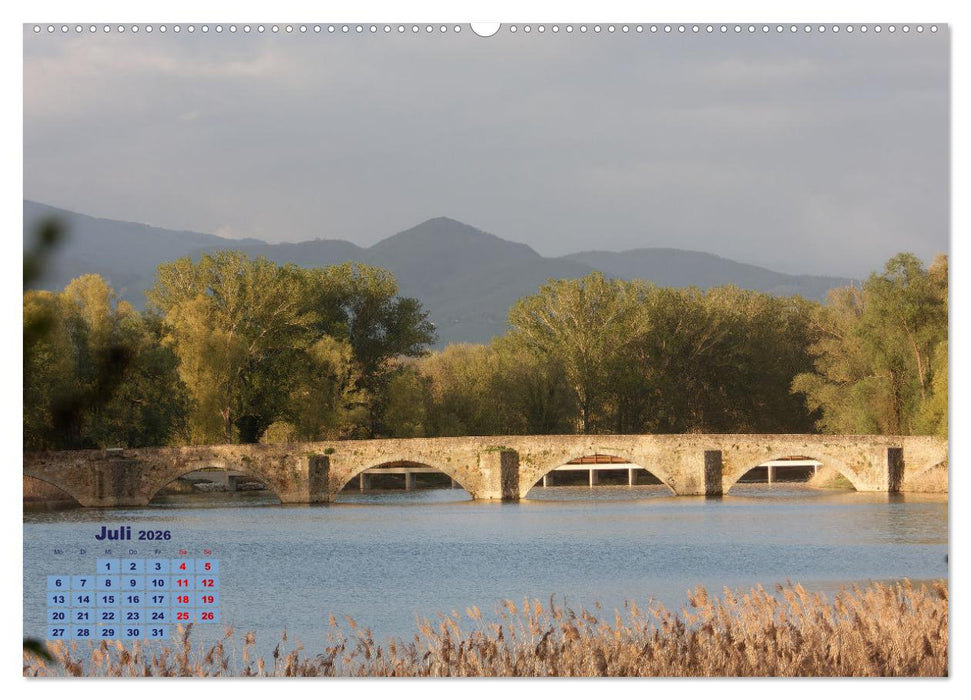 Herrliches Arno Tal - Wanderurlaub in der Toskana (CALVENDO Premium Wandkalender 2026)
