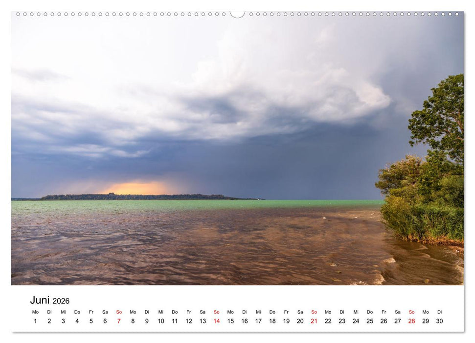 Traumhafter Chiemsee - eine kalendarische Reise (CALVENDO Premium Wandkalender 2026)