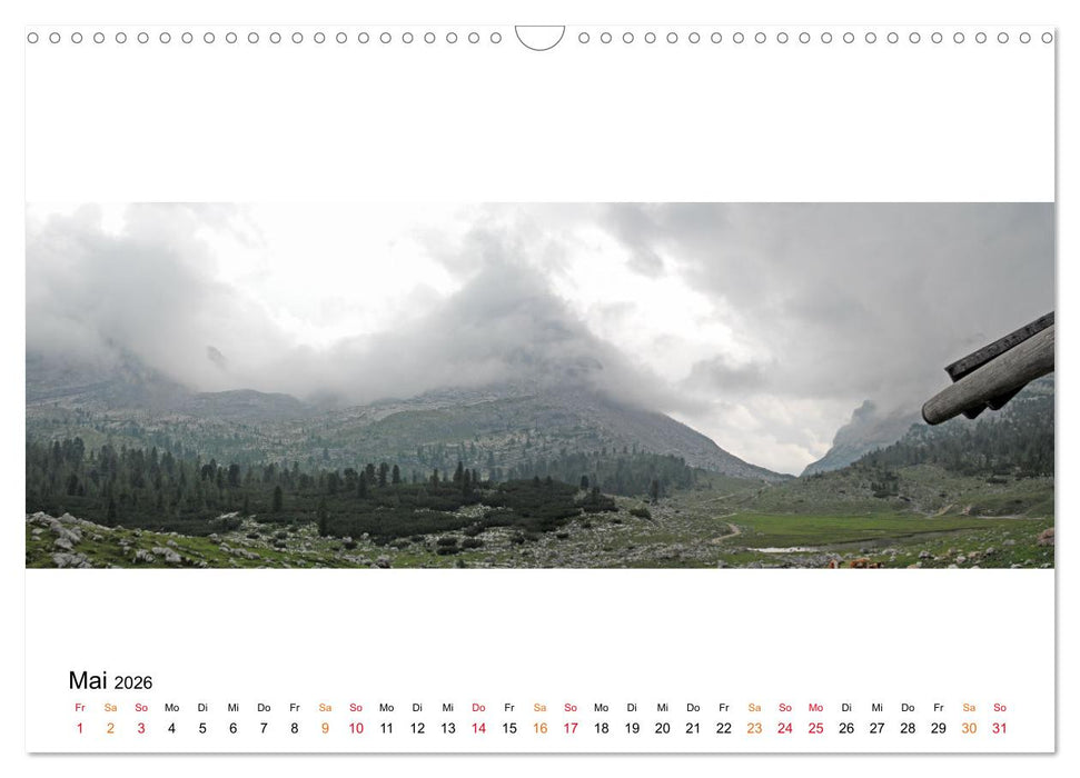 Der Dolomiten Höhenweg EINS in Panoramabildern (CALVENDO Wandkalender 2026)