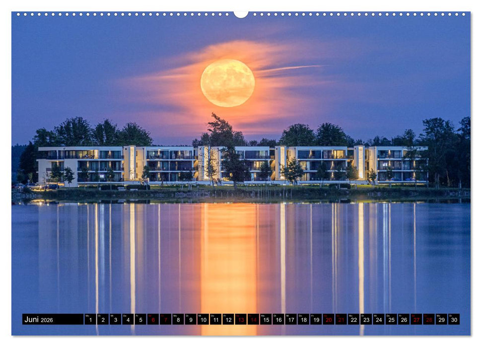 Waren (Müritz) in der Mecklenburgischen Seenplatte (CALVENDO Premium Wandkalender 2026)