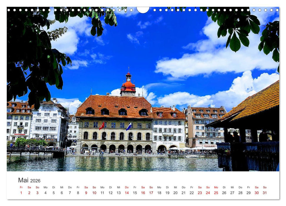 Luzern, die Stadt im Zentrum der Schweiz (CALVENDO Wandkalender 2026)
