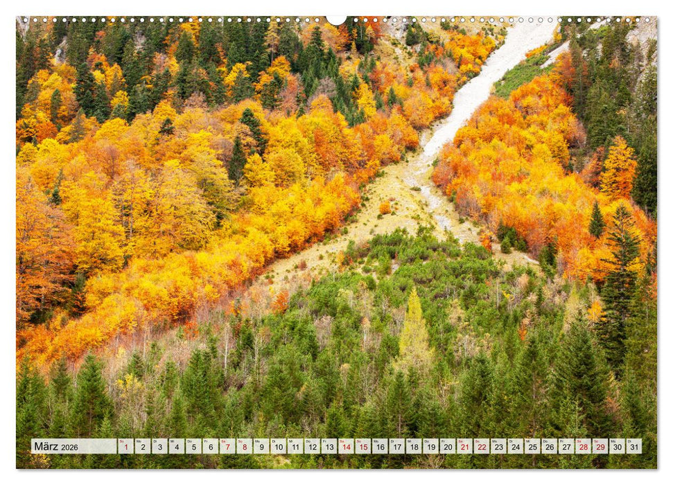 Herbstflammen im Karwendel- und Wettersteingebirge (CALVENDO Wandkalender 2026)
