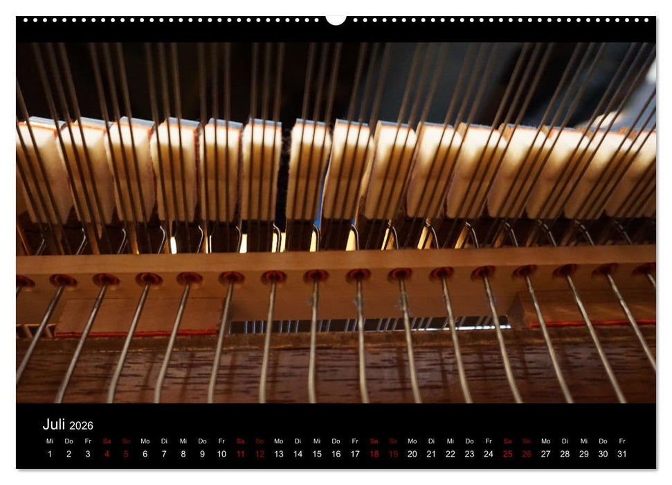 Klavier Momente (CALVENDO Premium Wandkalender 2026)