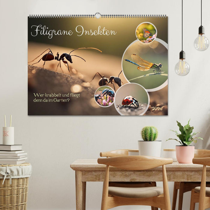 Filigrane Insekten (CALVENDO Wandkalender 2026)