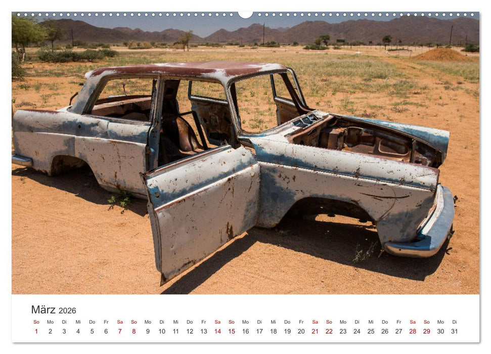 Solitaire Alte verlassene Autos in der namibischen Wüste (CALVENDO Premium Wandkalender 2026)