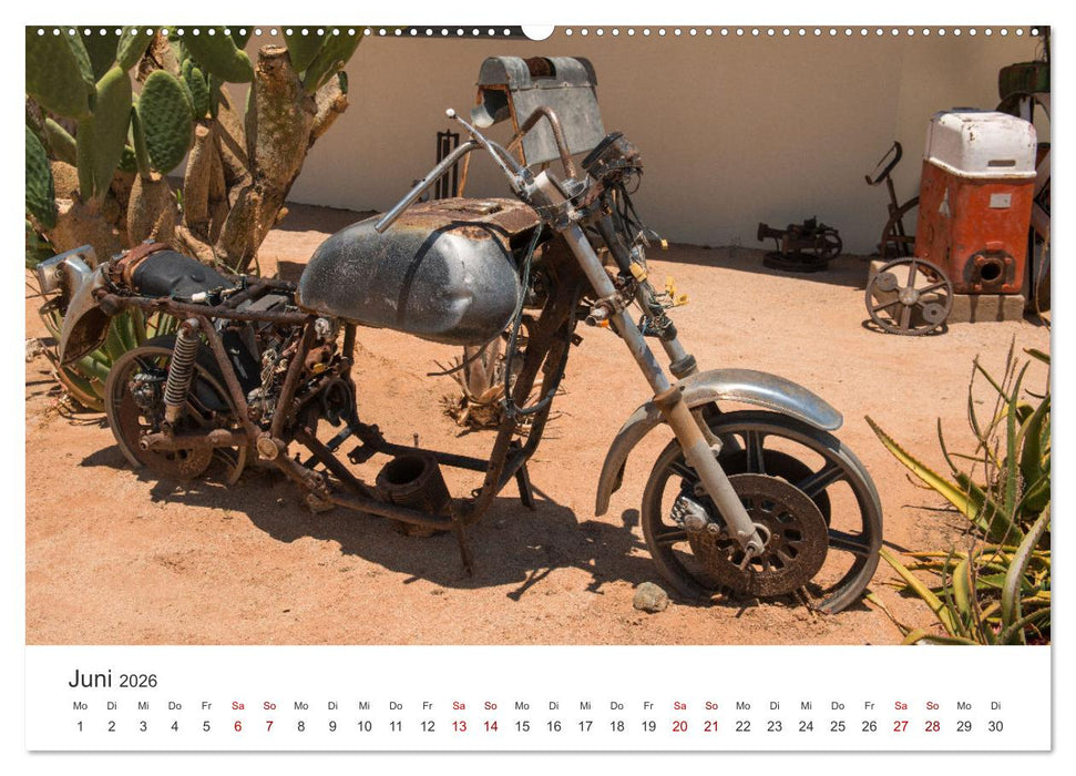 Solitaire Alte verlassene Autos in der namibischen Wüste (CALVENDO Premium Wandkalender 2026)