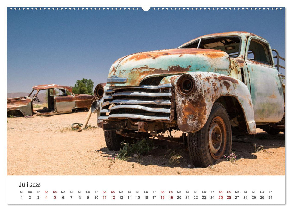 Solitaire Alte verlassene Autos in der namibischen Wüste (CALVENDO Premium Wandkalender 2026)