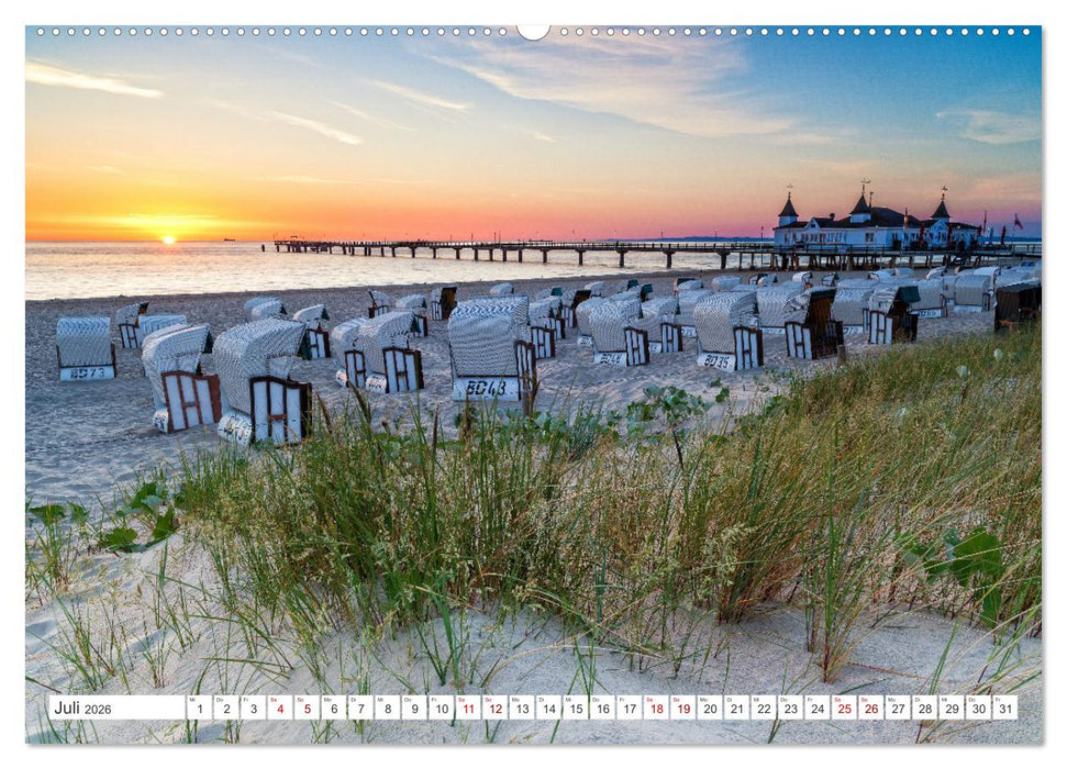 Traumstrände, mal tropisch warm, mal nordisch kalt (CALVENDO Premium Wandkalender 2026)