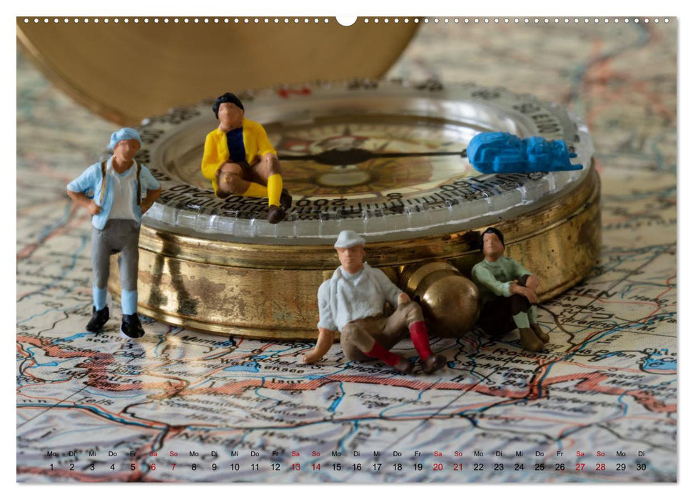 Höher, schneller, kleiner - Miniaturen in unserem Alltag (CALVENDO Premium Wandkalender 2026)