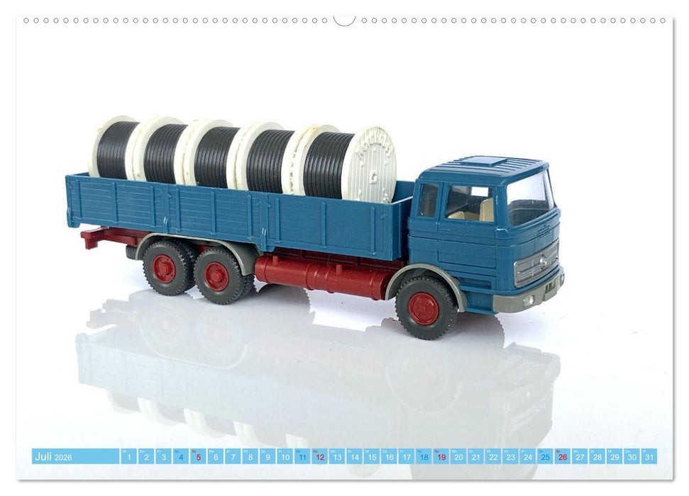 Miniaturautos aus Berlin (CALVENDO Premium Wandkalender 2026)