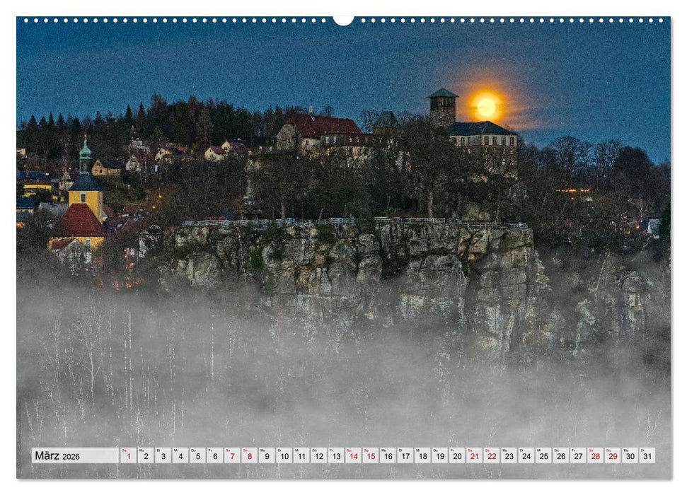 Die Burg Hohnstein im Licht der vier Jahreszeiten (CALVENDO Premium Wandkalender 2026)