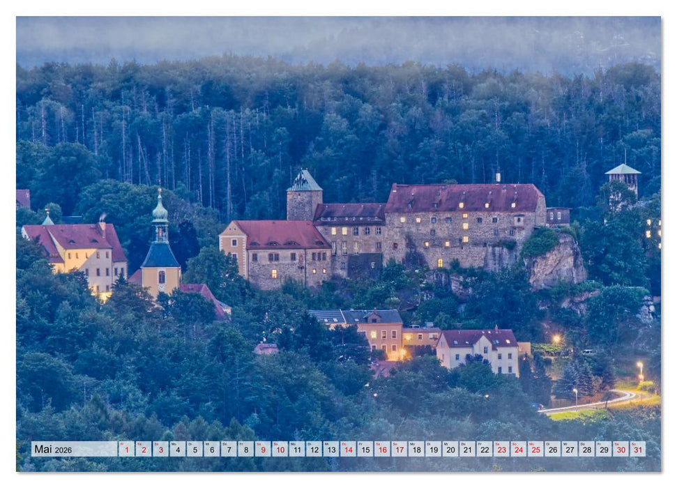 Die Burg Hohnstein im Licht der vier Jahreszeiten (CALVENDO Premium Wandkalender 2026)