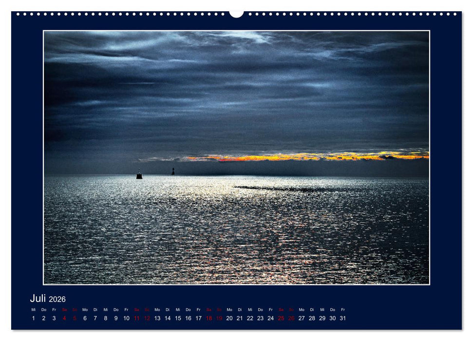 Wolken, Watt und Wellen. Fotografische Impressionen vom Jadebusen. (CALVENDO Premium Wandkalender 2026)