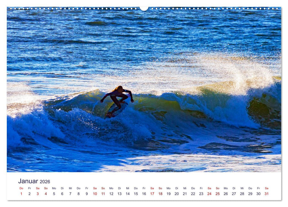 Surfer an der Côte de Lumière (CALVENDO Premium Wandkalender 2026)