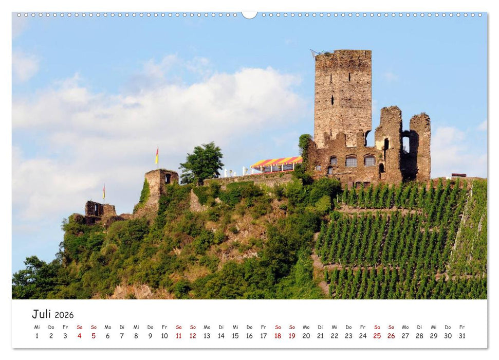 Der Mosel entlang - Ausflugsziele links und rechts des Ufers (CALVENDO Premium Wandkalender 2026)
