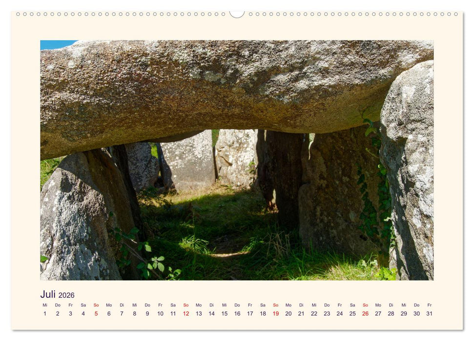 Menhire der Bretagne (CALVENDO Premium Wandkalender 2026)
