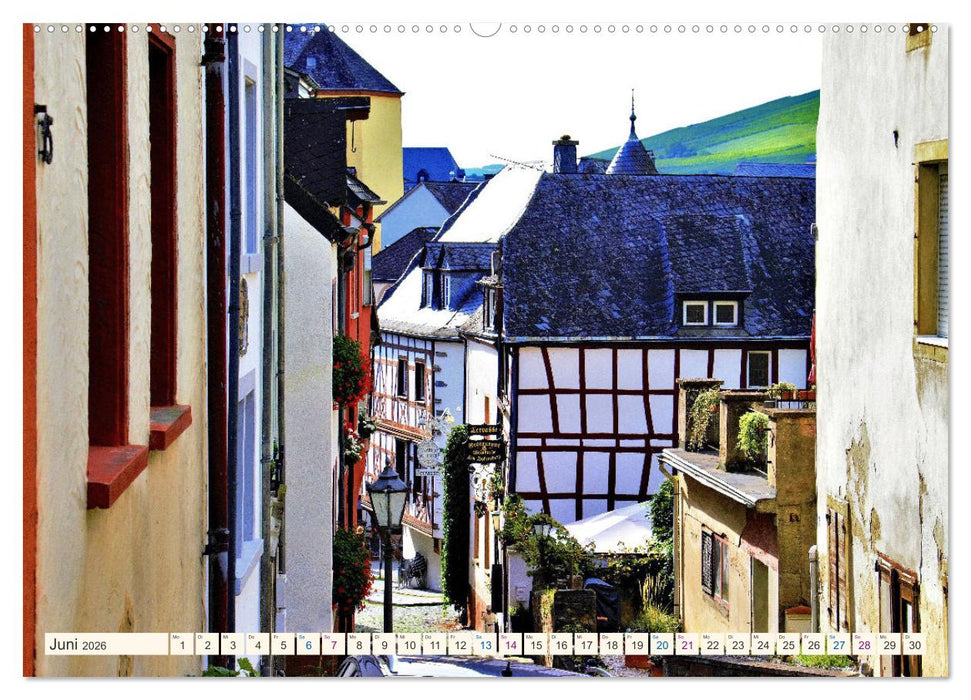 Bernkastel-Cues an der Mosel (CALVENDO Premium Wandkalender 2026)
