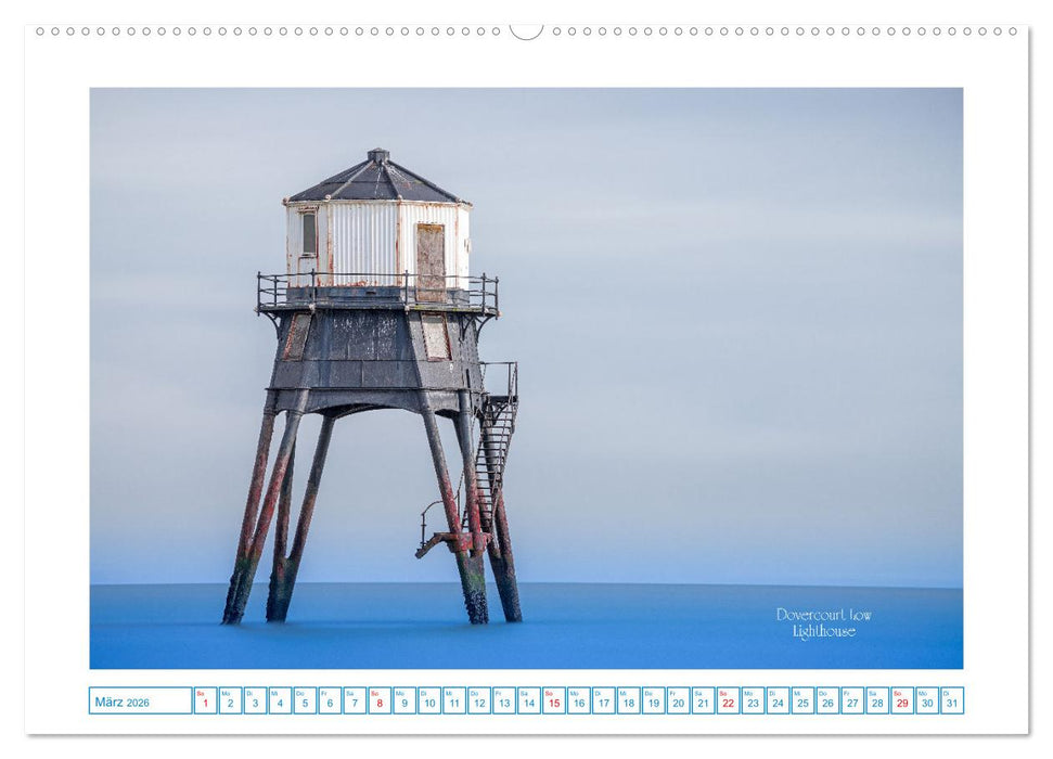Leuchttürme entlang der britischen Küste (CALVENDO Premium Wandkalender 2026)
