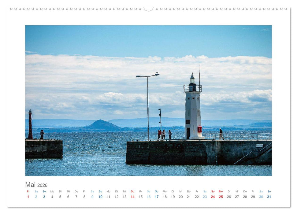 Bewegte Wolken, Stille Landschaften (CALVENDO Wandkalender 2026)