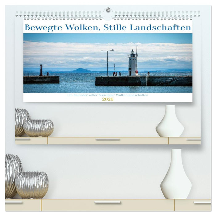 Bewegte Wolken, Stille Landschaften (CALVENDO Premium Wandkalender 2026)