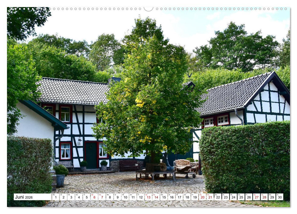Fachwerkhäuser - Historische Gebäude rund um Simmerath (CALVENDO Wandkalender 2026)
