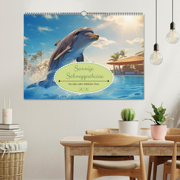 Sonnige Schnappschüsse - Ein Jahr voller fröhlicher Tiere (CALVENDO Wandkalender 2026)