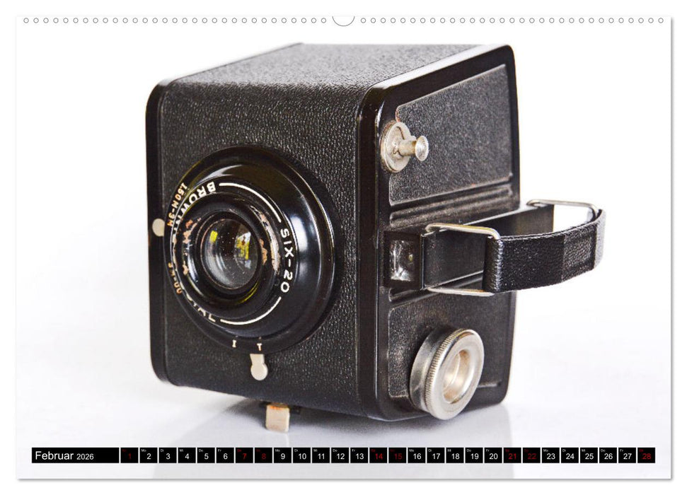 Boxkameras - Kultiges und manchmal klobiges Design (CALVENDO Premium Wandkalender 2026)