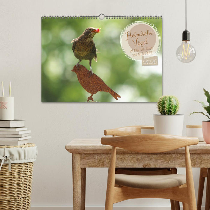 Heimische Vögel - Im Wald, im Garten und auf der Wiese (CALVENDO Wandkalender 2026)