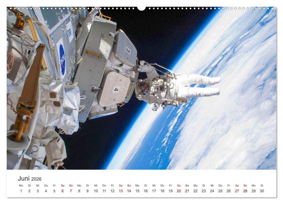 Astronauten - Menschen im Weltall (CALVENDO Wandkalender 2026)