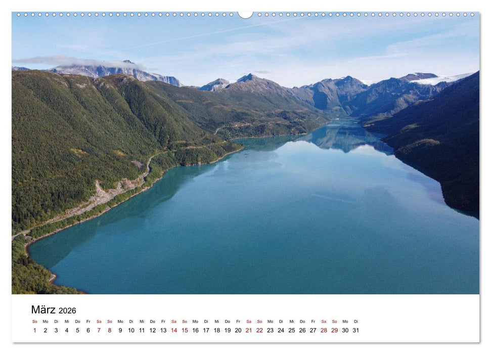 Spektakuläre Bergwelten Norwegen (CALVENDO Premium Wandkalender 2026)