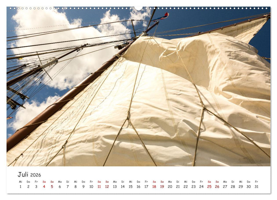 Travemünder Woche vom Windjammer aus (CALVENDO Premium Wandkalender 2026)