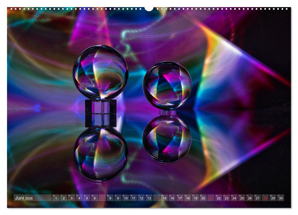 Glaskugeln im Licht - faszinierende Lightpaintings (CALVENDO Premium Wandkalender 2026)