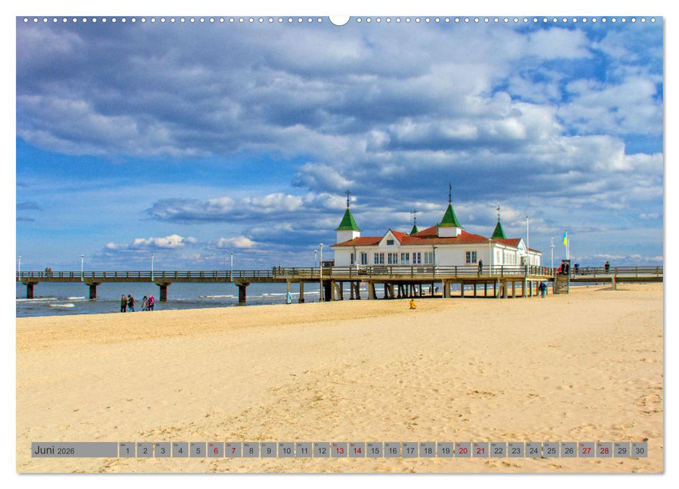 Das Kaiserbad Ahlbeck – Augenblicke eines Apriltages von der Ostseeinsel Usedom (CALVENDO Premium Wandkalender 2026)