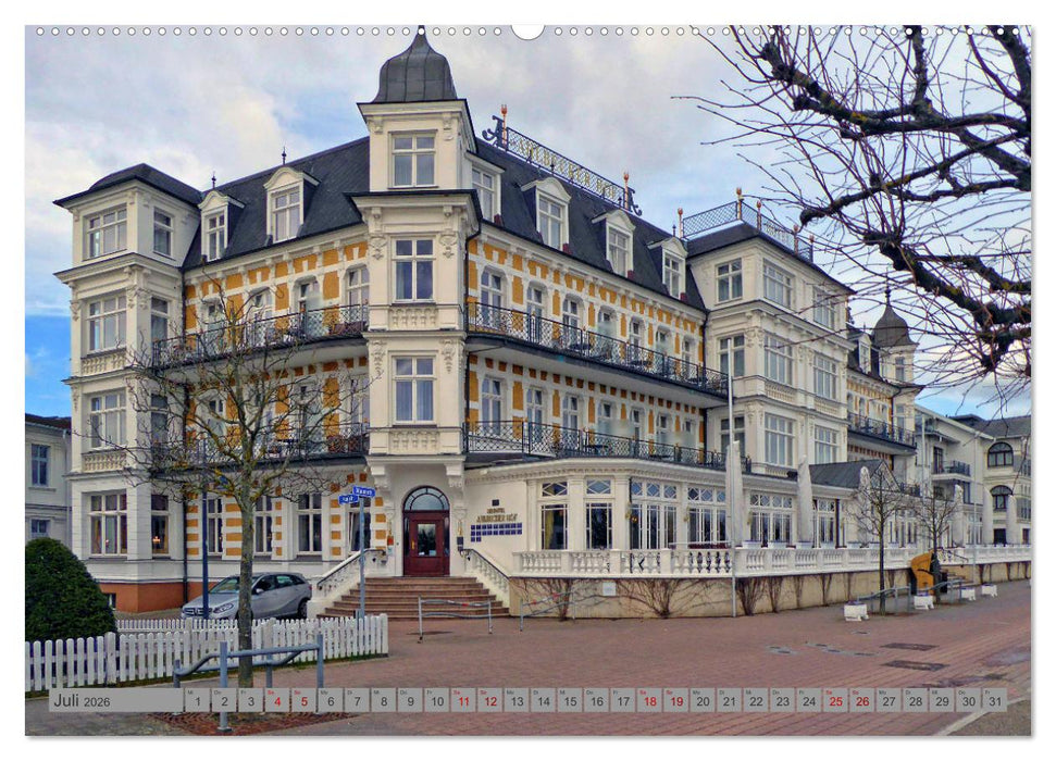 Das Kaiserbad Ahlbeck – Augenblicke eines Apriltages von der Ostseeinsel Usedom (CALVENDO Premium Wandkalender 2026)