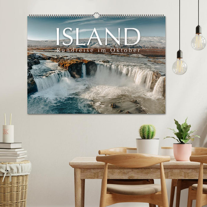 Island - Rundreise im Oktober (CALVENDO Wandkalender 2026)