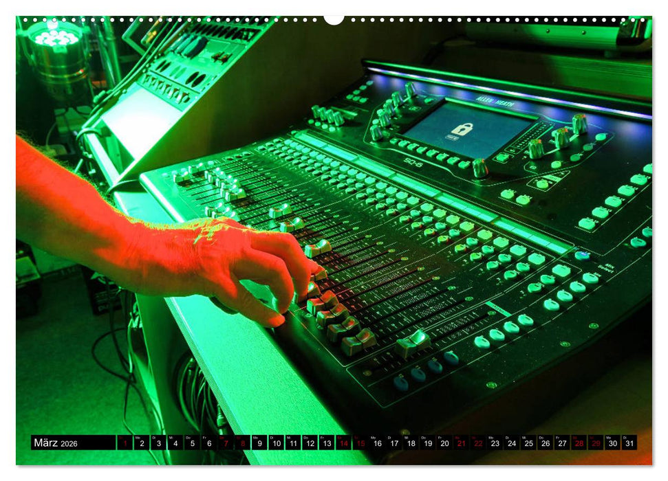 Tonstudio im Fokus (CALVENDO Premium Wandkalender 2026)