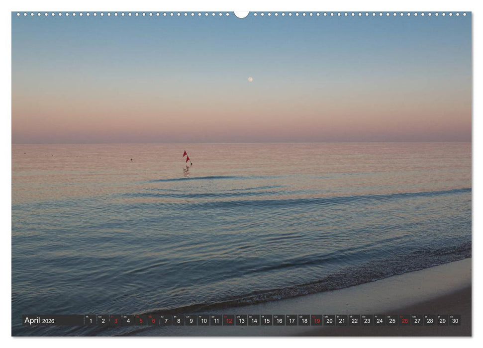 Blick aufs ruhige Meer (CALVENDO Premium Wandkalender 2026)