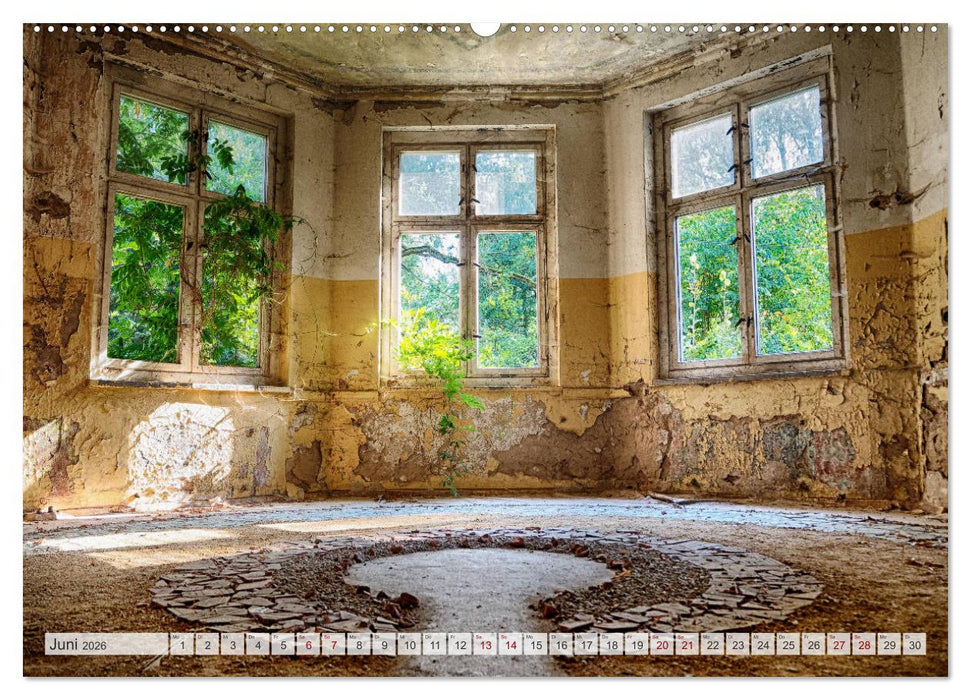 Lost Places Kalender - Daylight (CALVENDO Premium Wandkalender 2026)