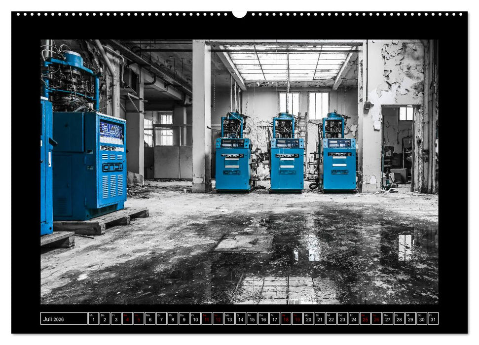 Lost Places - Farbenspiele (CALVENDO Premium Wandkalender 2026)