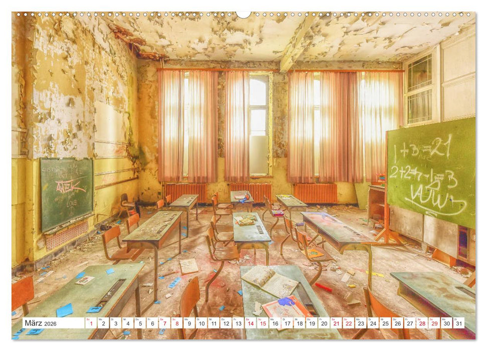 Lost Places - Verlassene Räume (CALVENDO Premium Wandkalender 2026)