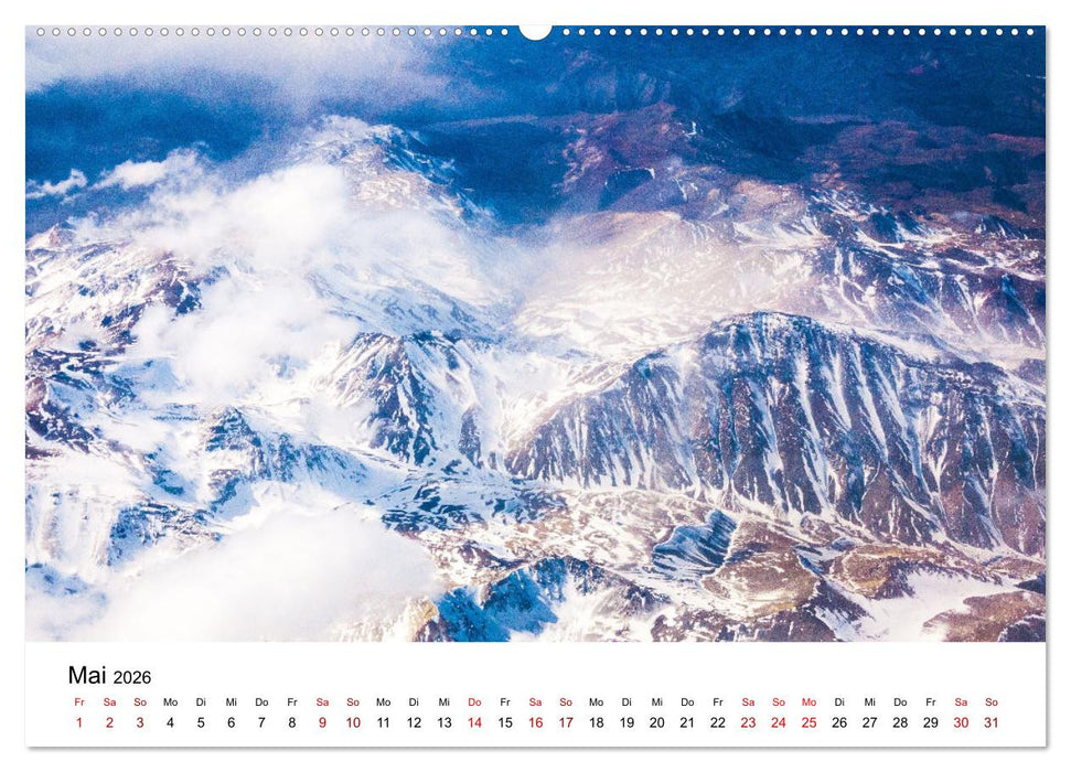 Über den Wolken - Spektakuläre Luftaufnahmen (CALVENDO Premium Wandkalender 2026)