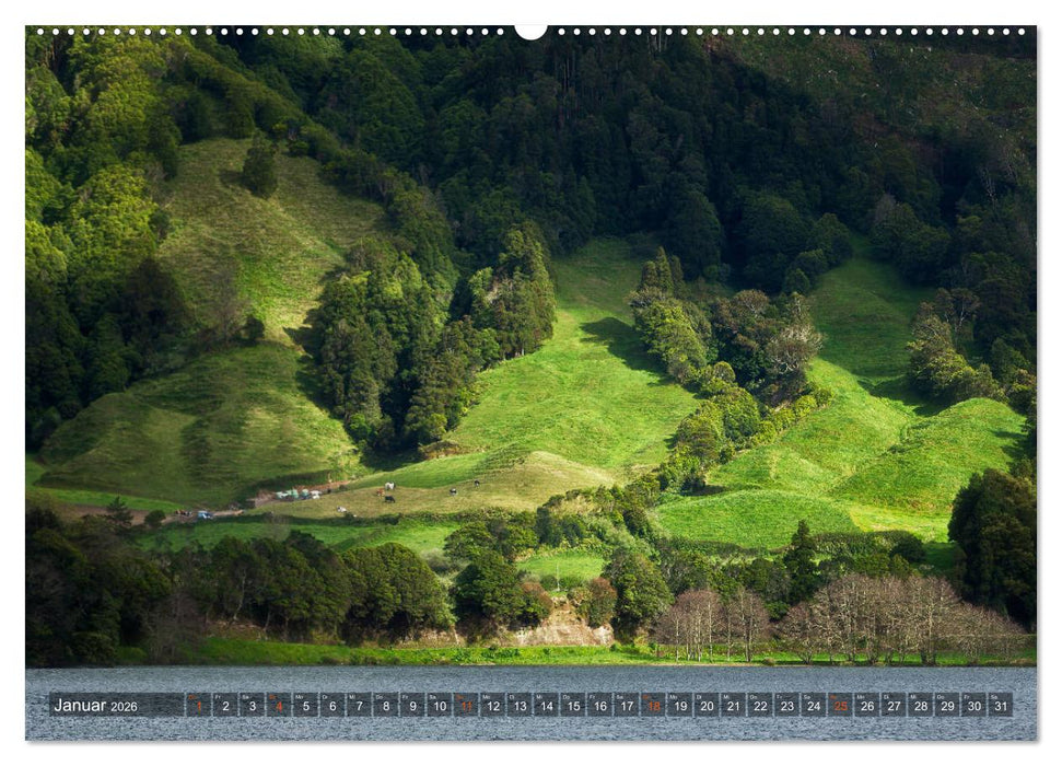 A Z O R E N (CALVENDO Premium Wandkalender 2026)