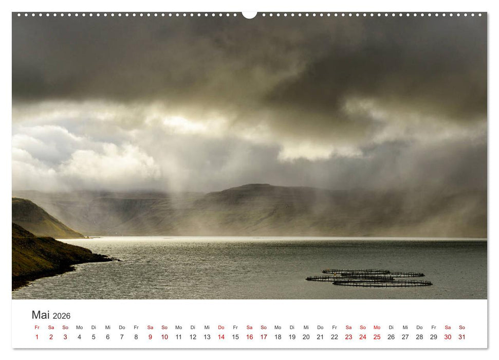 Landschaftsträume in den Westfjorden (CALVENDO Premium Wandkalender 2026)