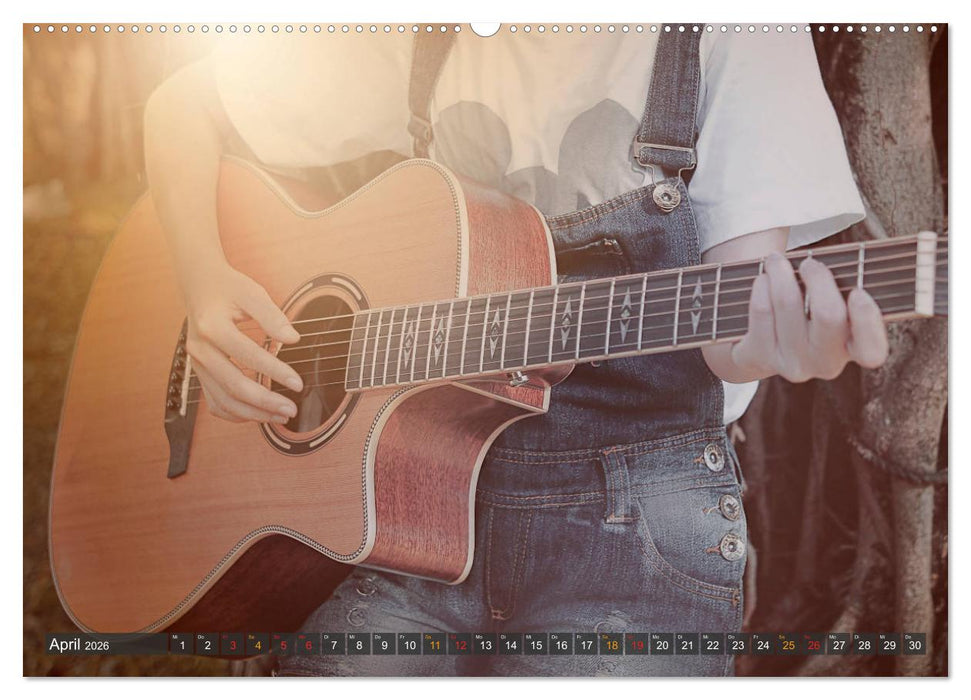 Gitarre - Freiheit Träume (CALVENDO Premium Wandkalender 2026)