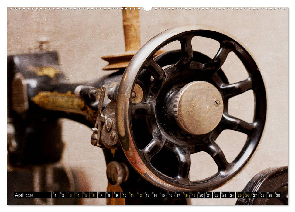 Omas Nähmaschinen (CALVENDO Premium Wandkalender 2026)