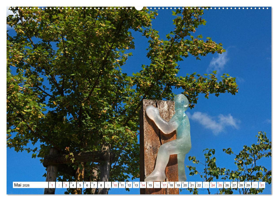 Gläserne Attraktionen - Glaskunst im Bayerischen Wald (CALVENDO Premium Wandkalender 2026)