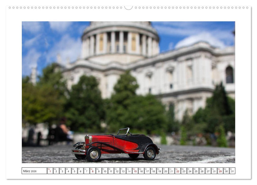 Modellautos auf Reisen (CALVENDO Premium Wandkalender 2026)