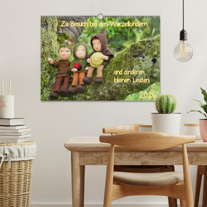 Zu Besuch bei den Wurzelkindern und anderen kleinen Leuten (CALVENDO Wandkalender 2026)